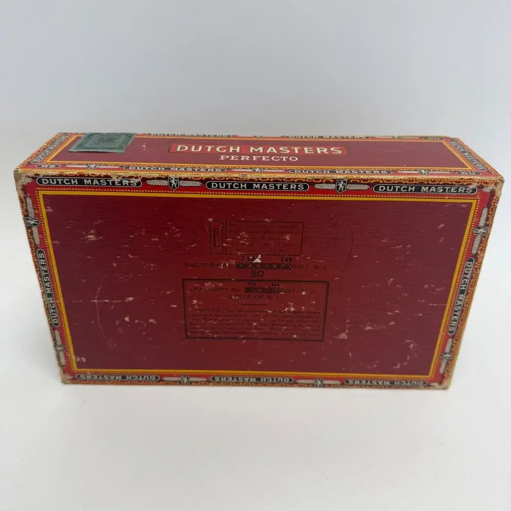 Arturo Fuente lot empty